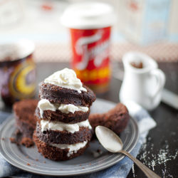 Chocolate mug cake/Chec de ciocolată în 2 minute